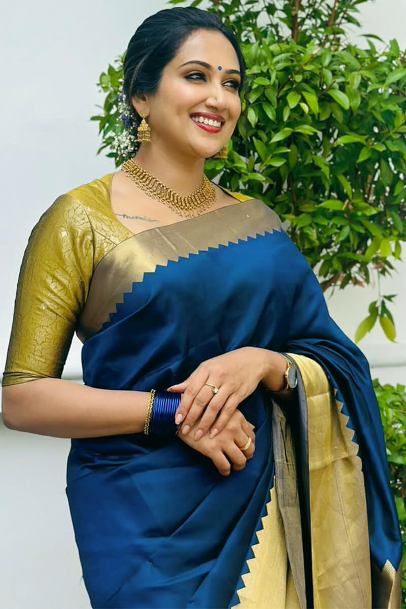 Surpassing Navy Blue Soft Silk Saree With Imaginative Blouse Piece