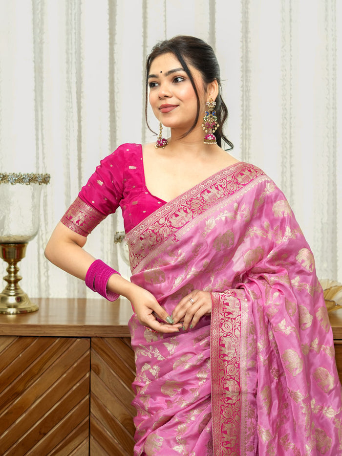 Beautiful Baby Pink Soft Silk Saree With Scintillating Blouse Piece