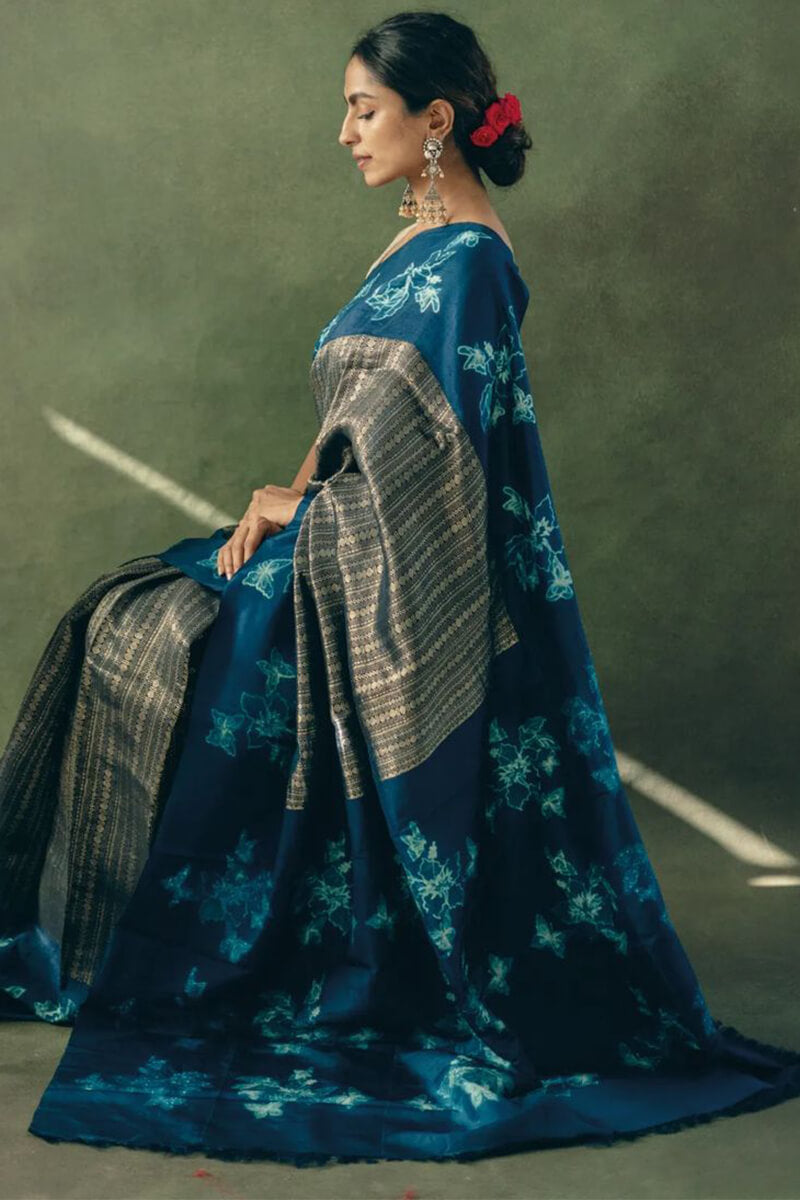 Symmetrical Blue Soft Silk Saree With Prominent Blouse Piece