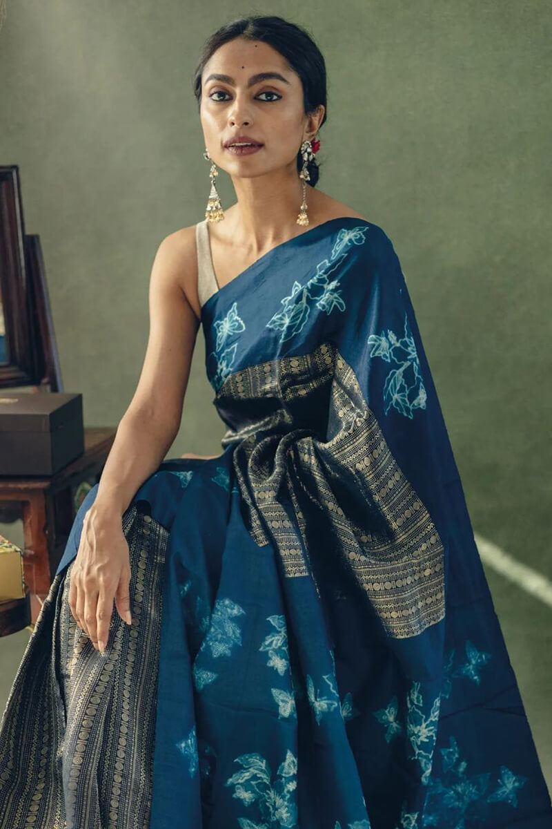 Symmetrical Blue Soft Silk Saree With Prominent Blouse Piece