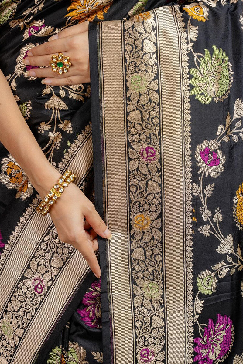 Snazzy Black Soft Silk Saree With Assemblage Blouse Piece