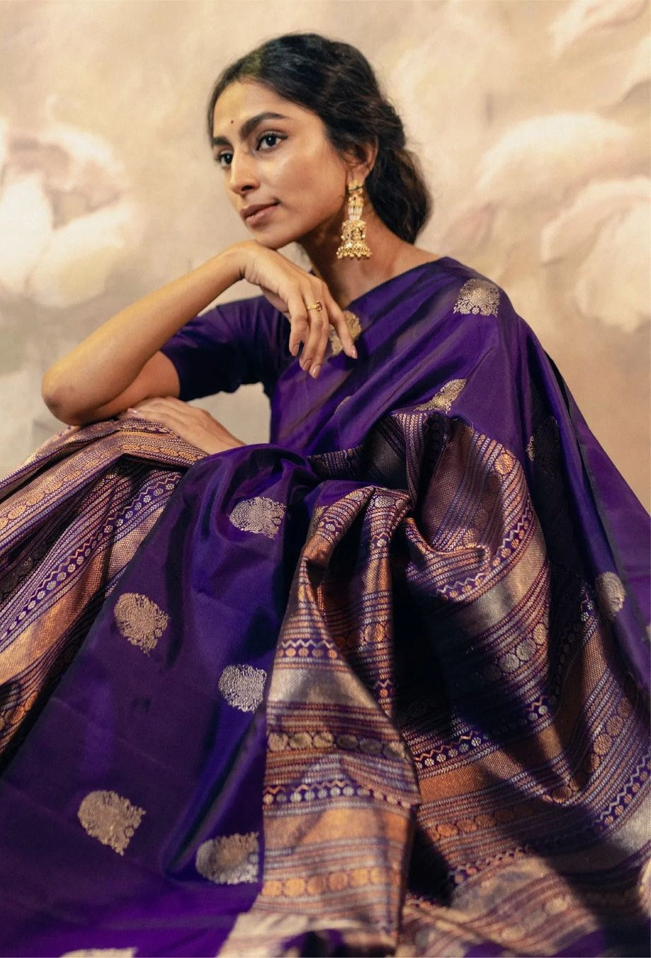 Serendipity Purple Soft Silk Saree With Surpassing Blouse Piece