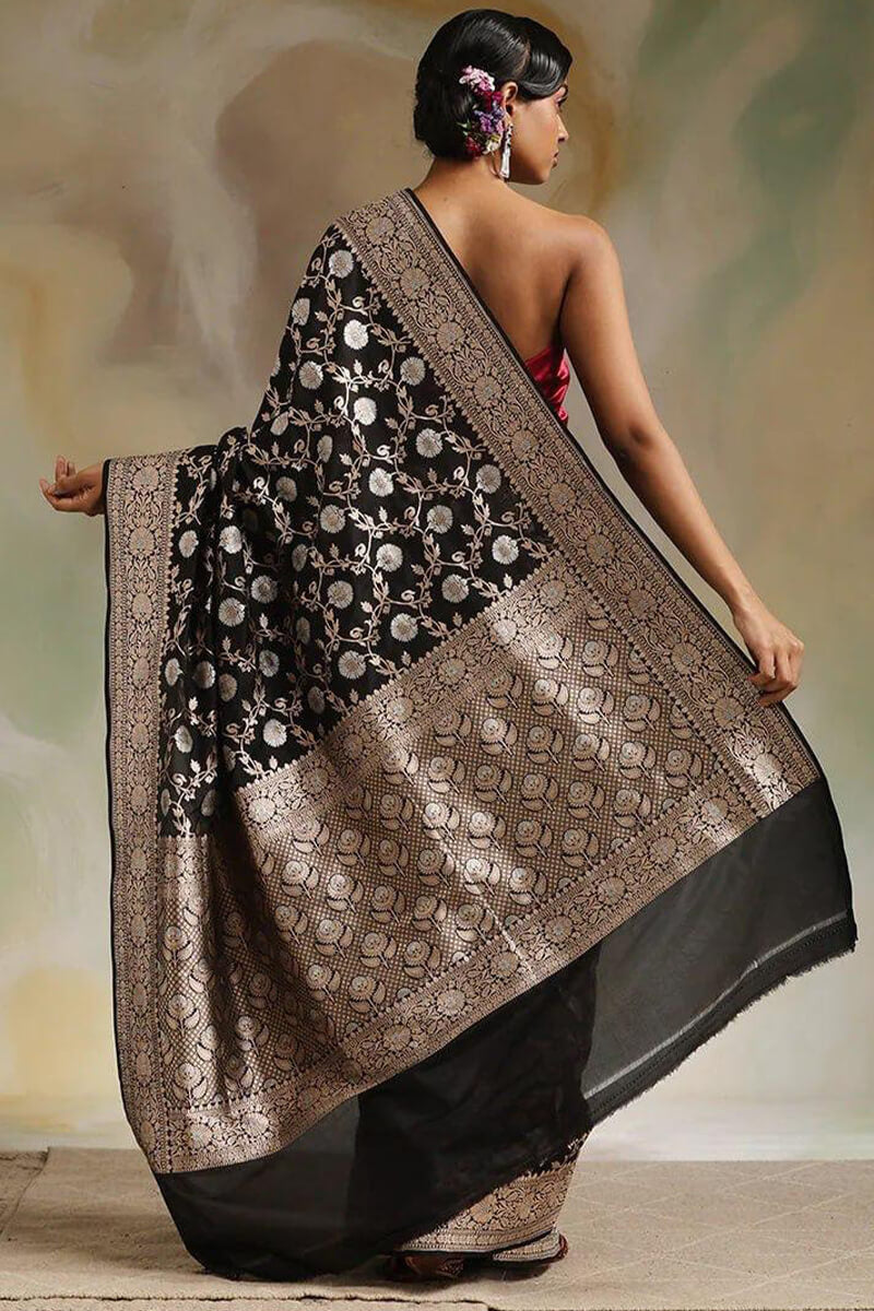 Angelic Black Soft Silk Saree With Ebullience Blouse Pieced