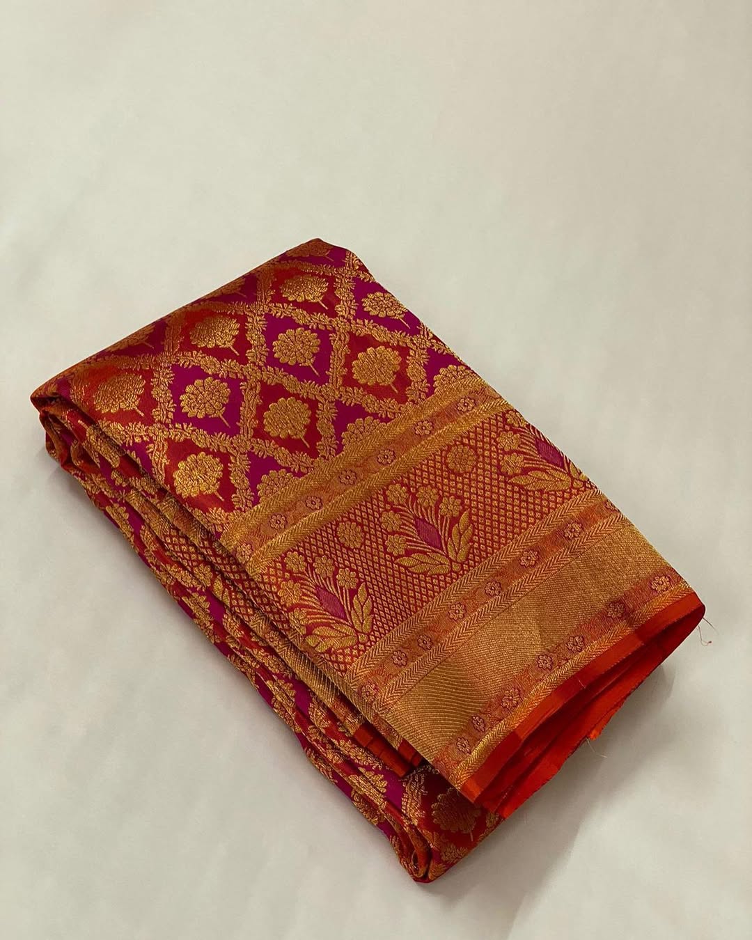 Charming Red Soft Silk Saree With Capricious Blouse Piece