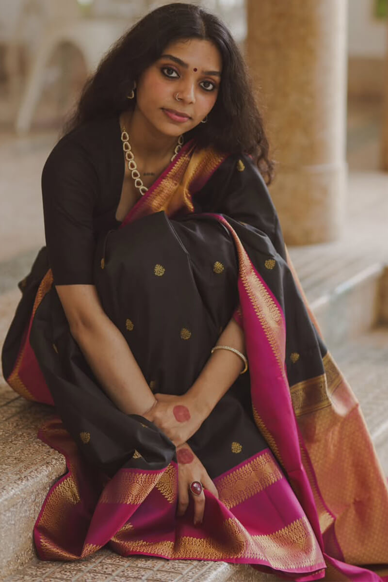 Serendipity Black Soft Silk Saree With Quintessential Blouse Piece