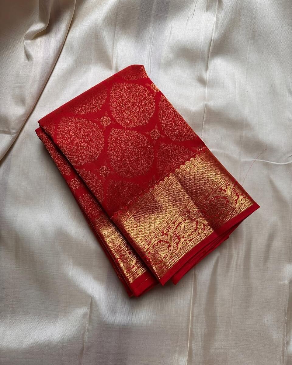 Refreshing Red Soft Banarasi Silk Saree With Sizzling Blouse Piece