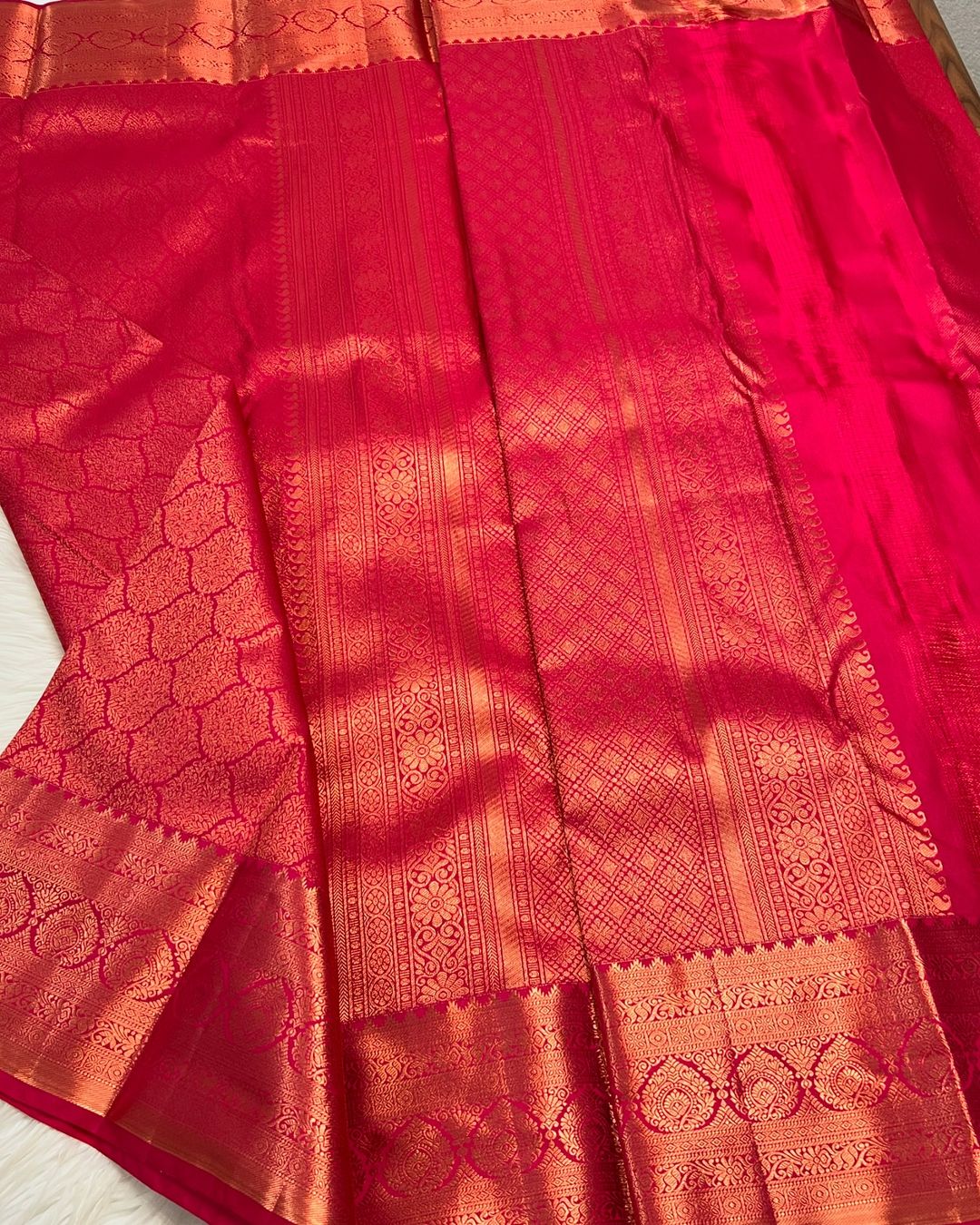Bucolic Dark Pink Soft Banarasi Silk Saree With Elision Blouse Piece