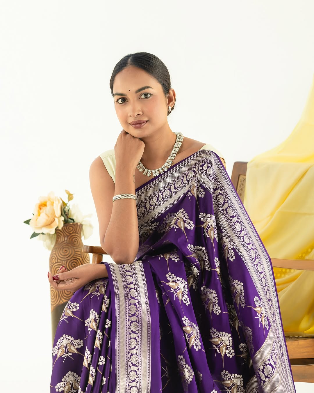 Glittering Purple Soft Silk Saree With Winsome Blouse Piece