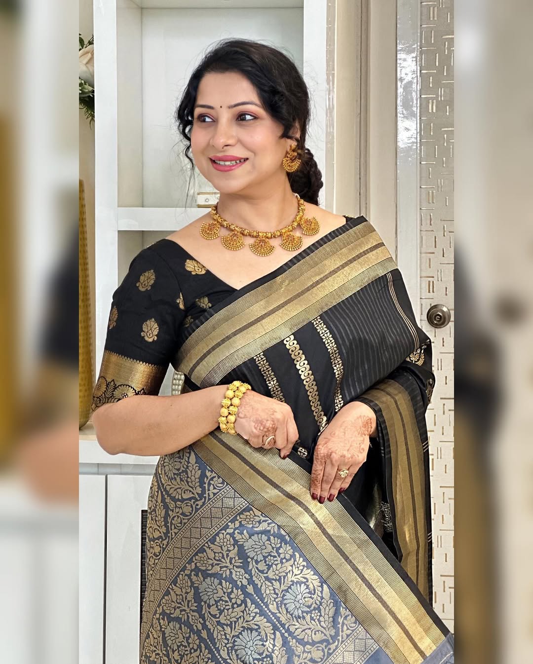 Ineffable Black Soft Silk Saree With Embellished Blouse Piece