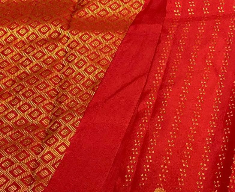 Quixotic Red Soft Banarasi Silk Saree With Aplomb Blouse Piece