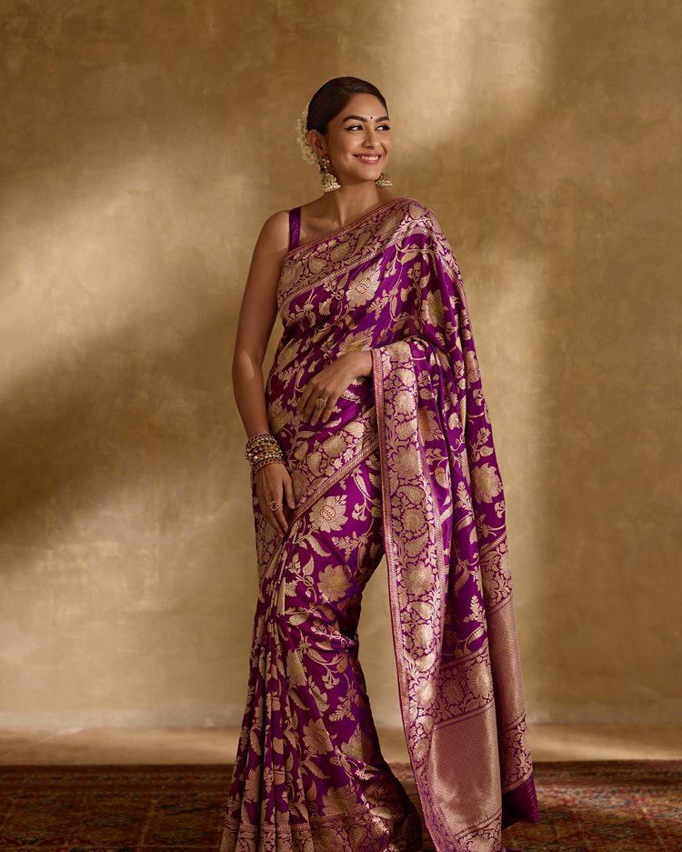 Embellished Purple Soft Silk Saree With Winsome Blouse Piece