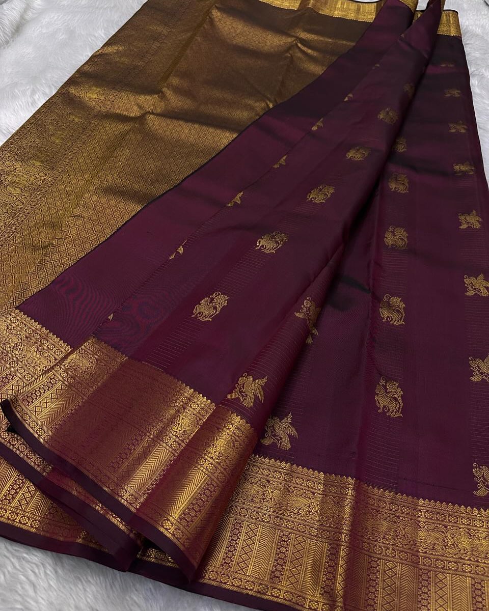 Serendipity Pruple Soft Banarasi Silk Saree With Stunning Blouse Piece