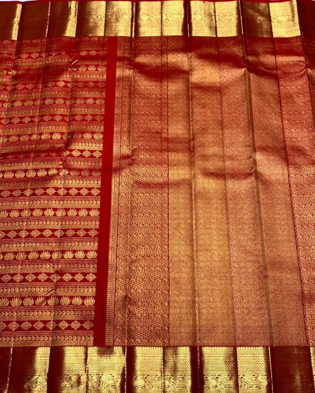 Winsome Red Soft Banarasi Silk Saree With Lassitude Blouse Piece