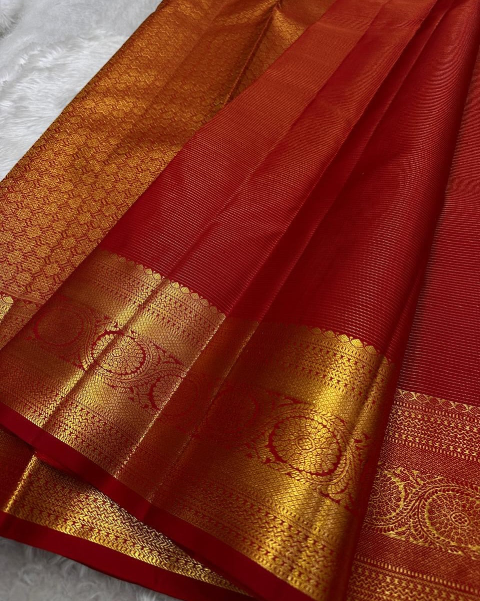 Preferable Red Soft Banarasi Silk Saree With Staggering Blouse Piece