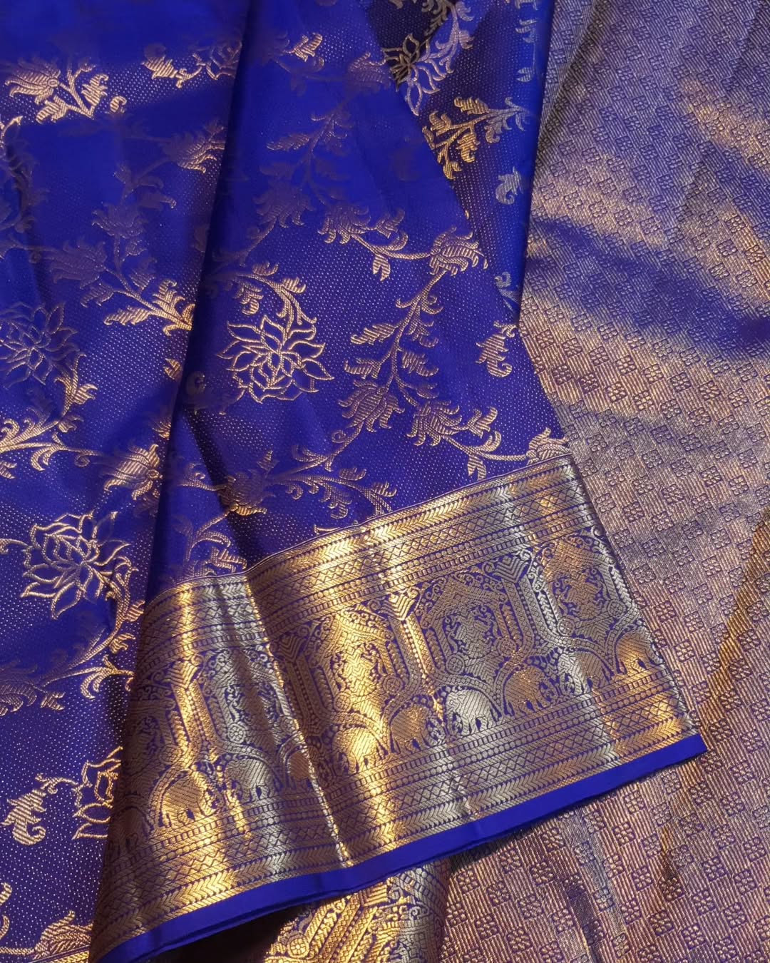 Fantabulous Royal Blue Soft Banarasi Silk Saree With Ratatouille Blouse Piece