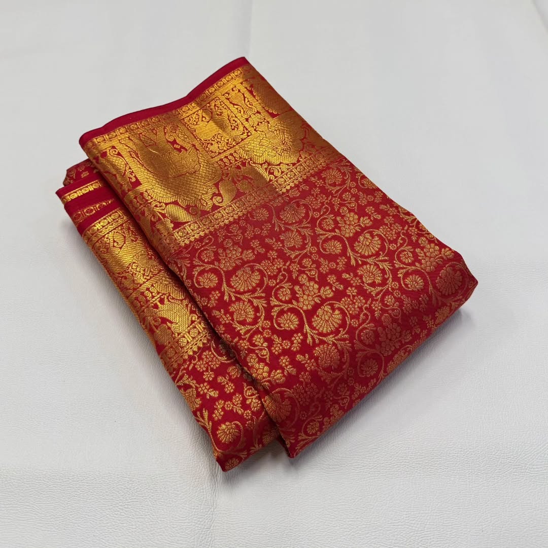 Splendiferous Red Soft Banarasi Silk Saree With Panoply Blouse Piece
