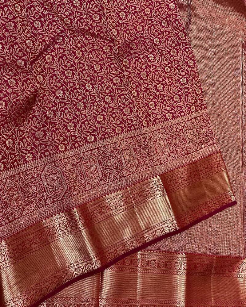 Scintilla Maroon Soft Banarasi Silk Saree With Innovative Blouse Piece