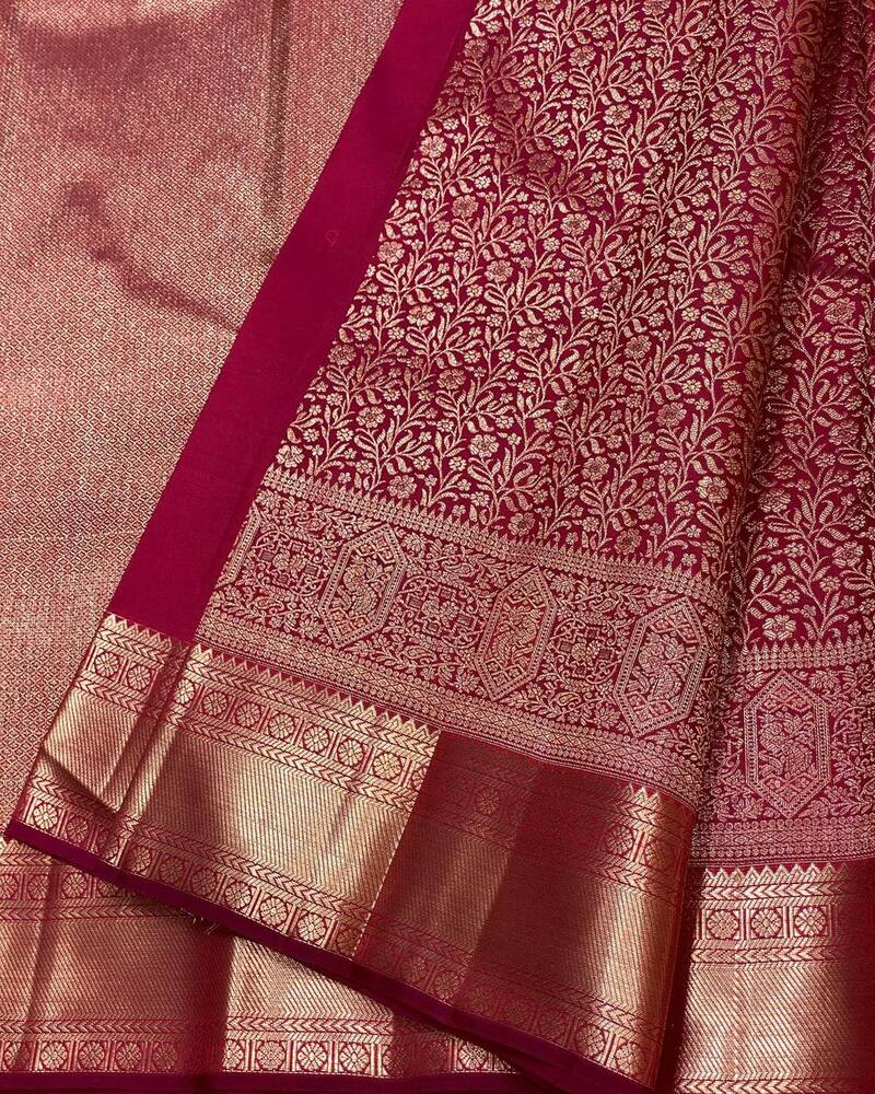 Scintilla Maroon Soft Banarasi Silk Saree With Innovative Blouse Piece
