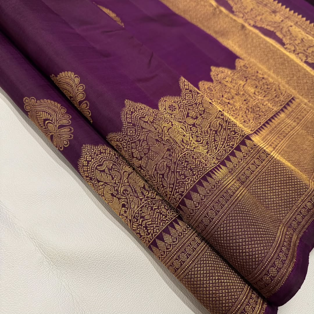 Ephemeral Purple Soft Banarasi Silk Saree With Intricate Blouse Piece
