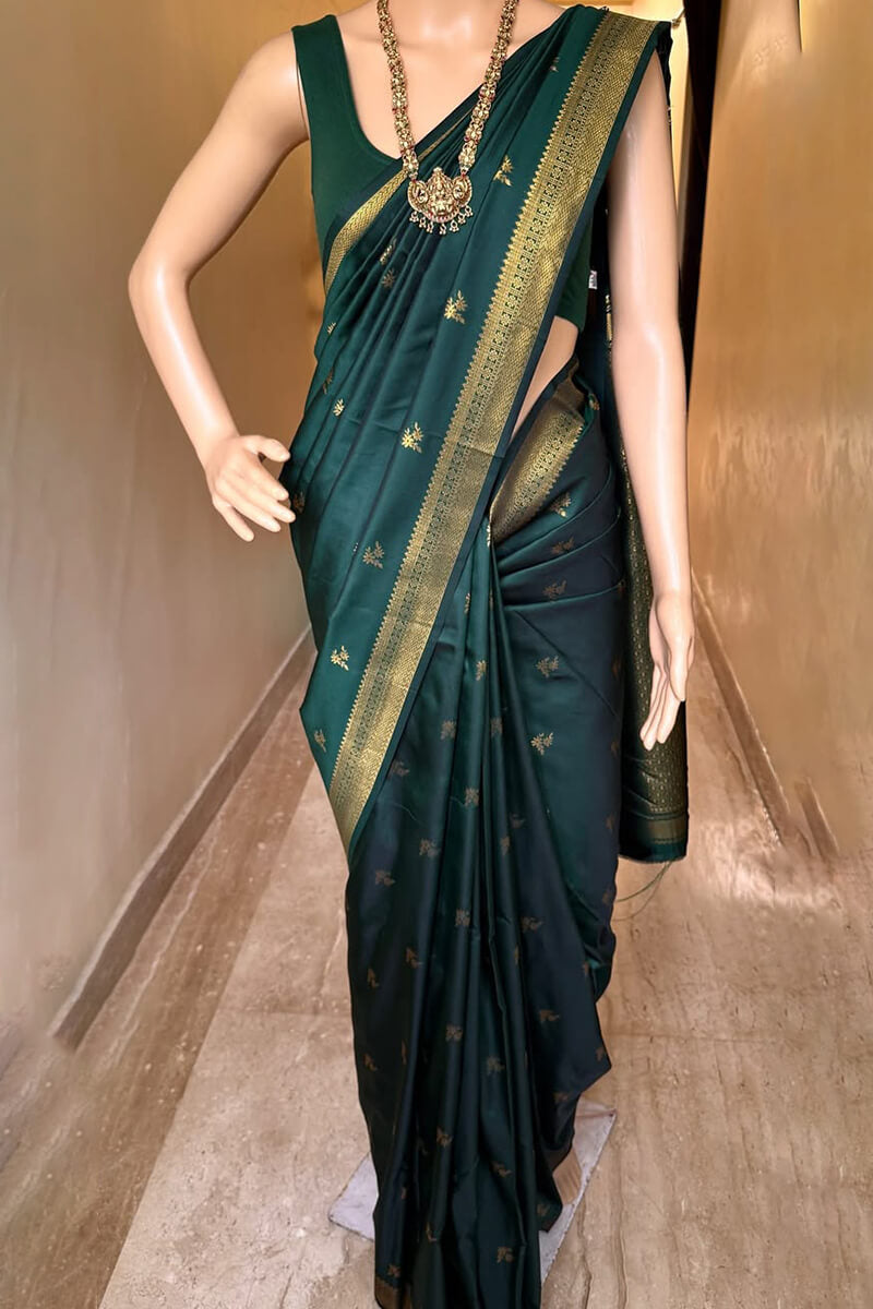 Brood Dark Green Soft Banarasi Silk Saree With Unequalled Blouse Piece