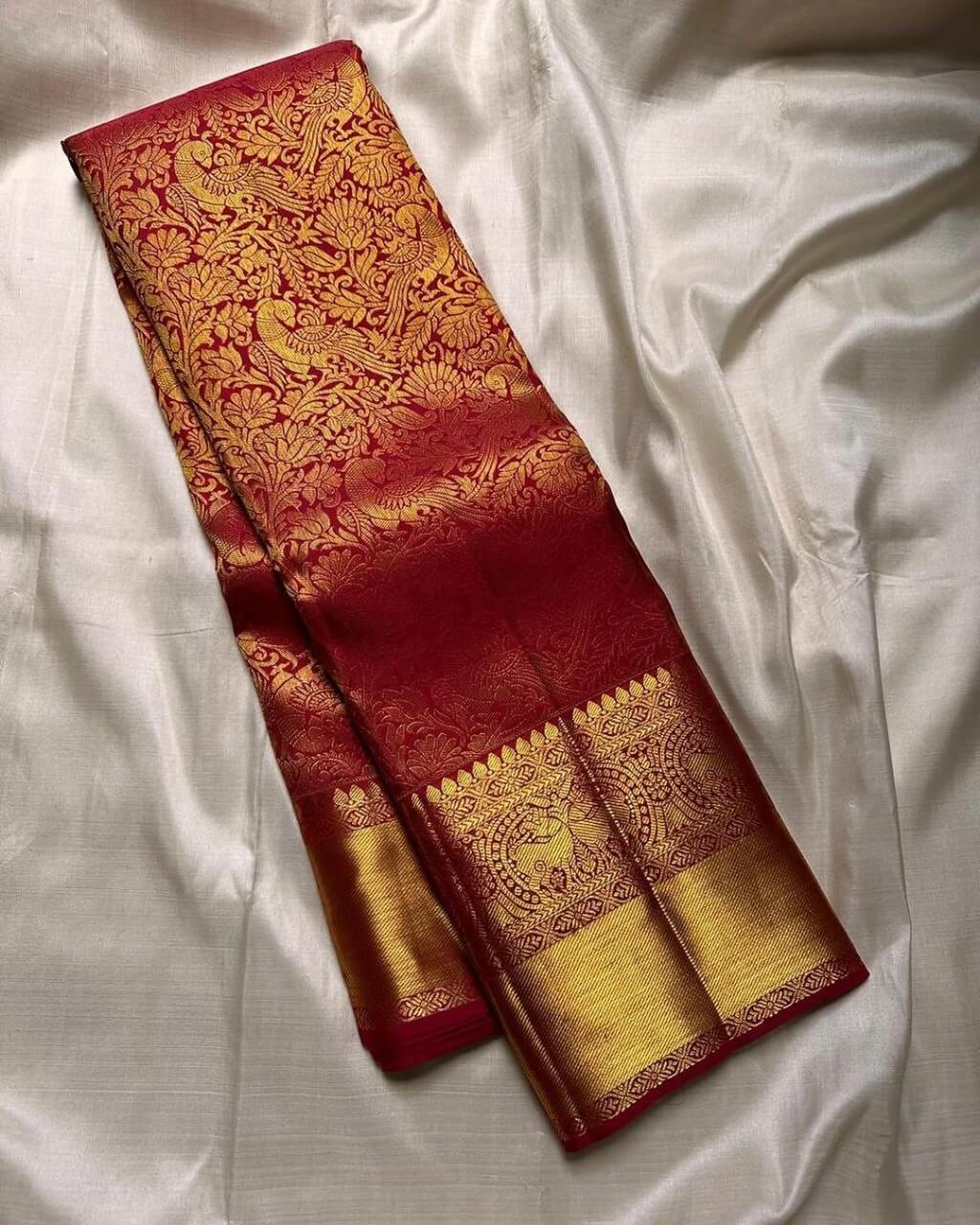 Whimsical Red Soft Banarasi Silk Saree With Pleasant Blouse Piece