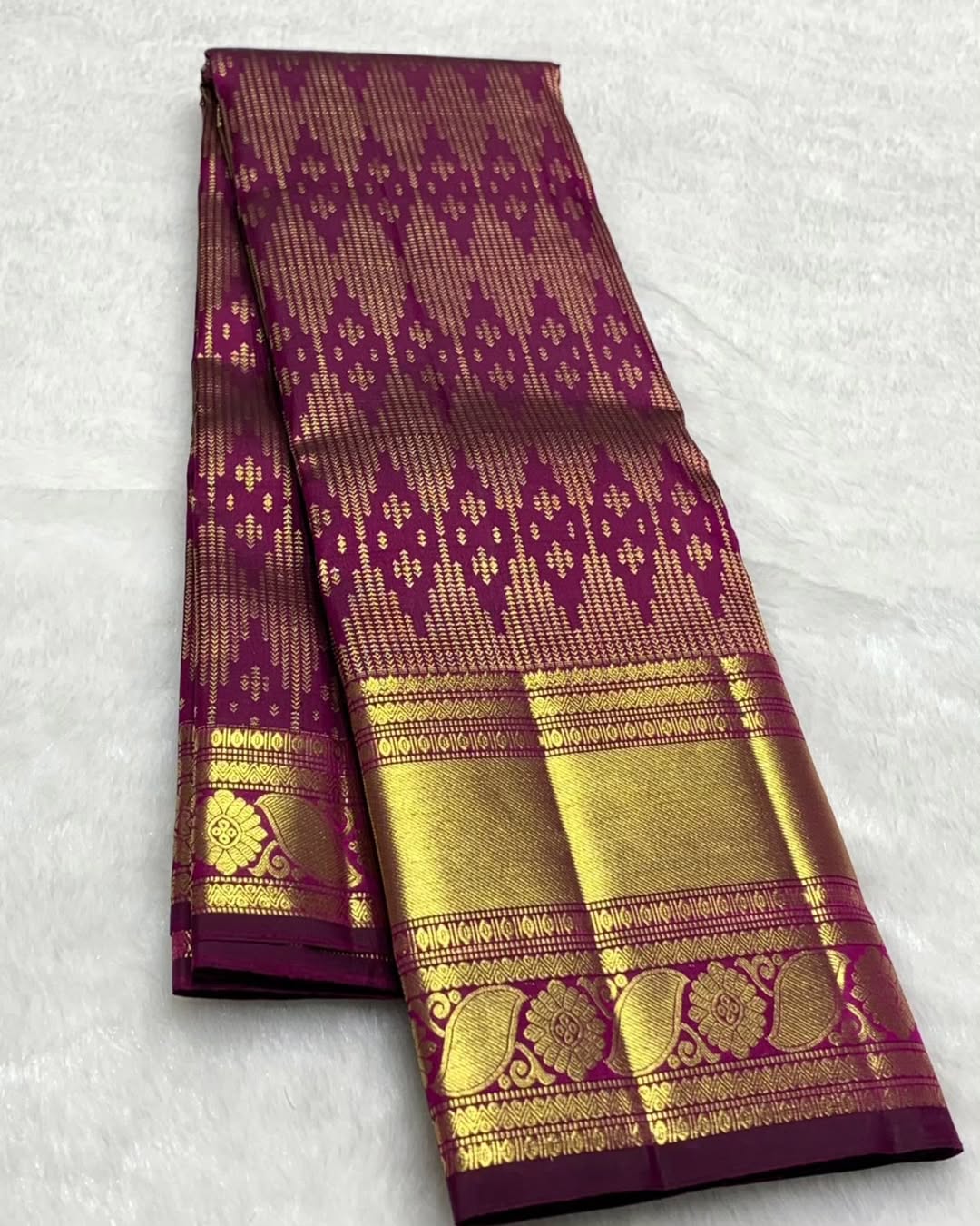 Comely Pruple Soft Banarasi Silk Saree With Nectarous Blouse Piece