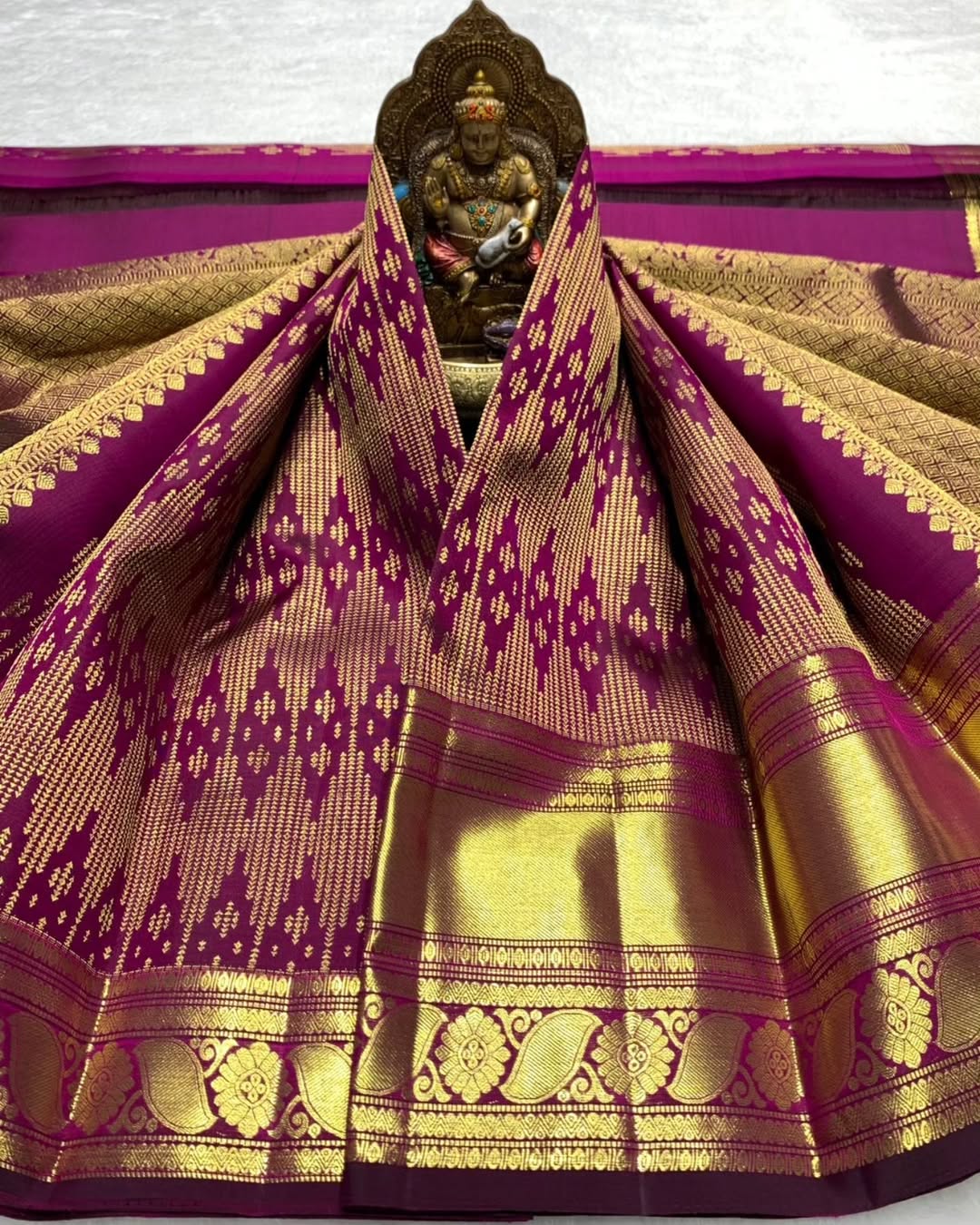 Comely Pruple Soft Banarasi Silk Saree With Nectarous Blouse Piece