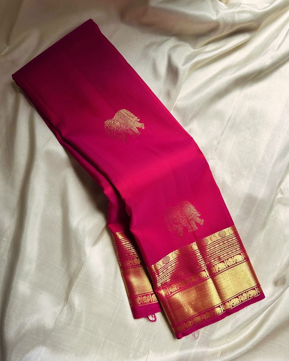 Chatoyant Dark Pink Soft Banarasi Silk Saree With Incredible Blouse Piece