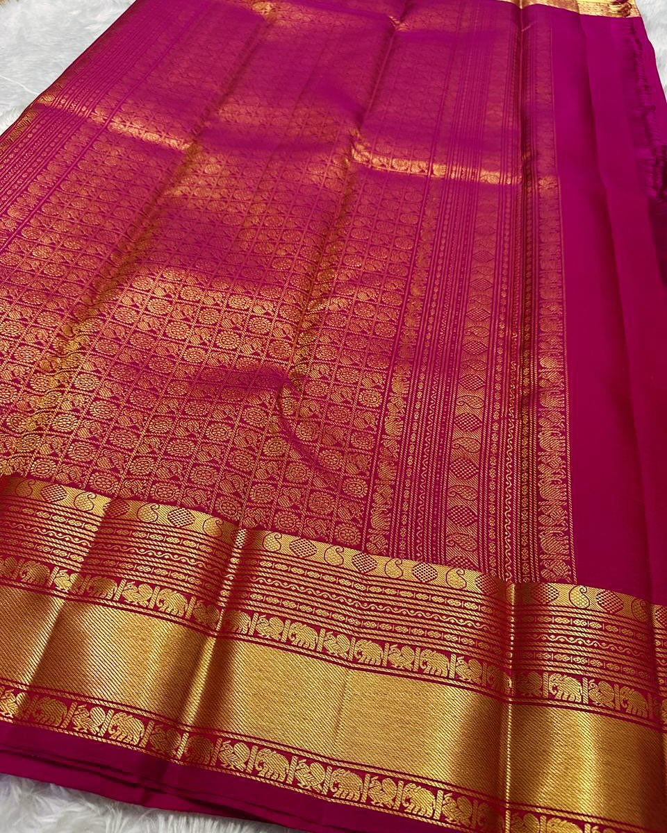 Chatoyant Dark Pink Soft Banarasi Silk Saree With Incredible Blouse Piece