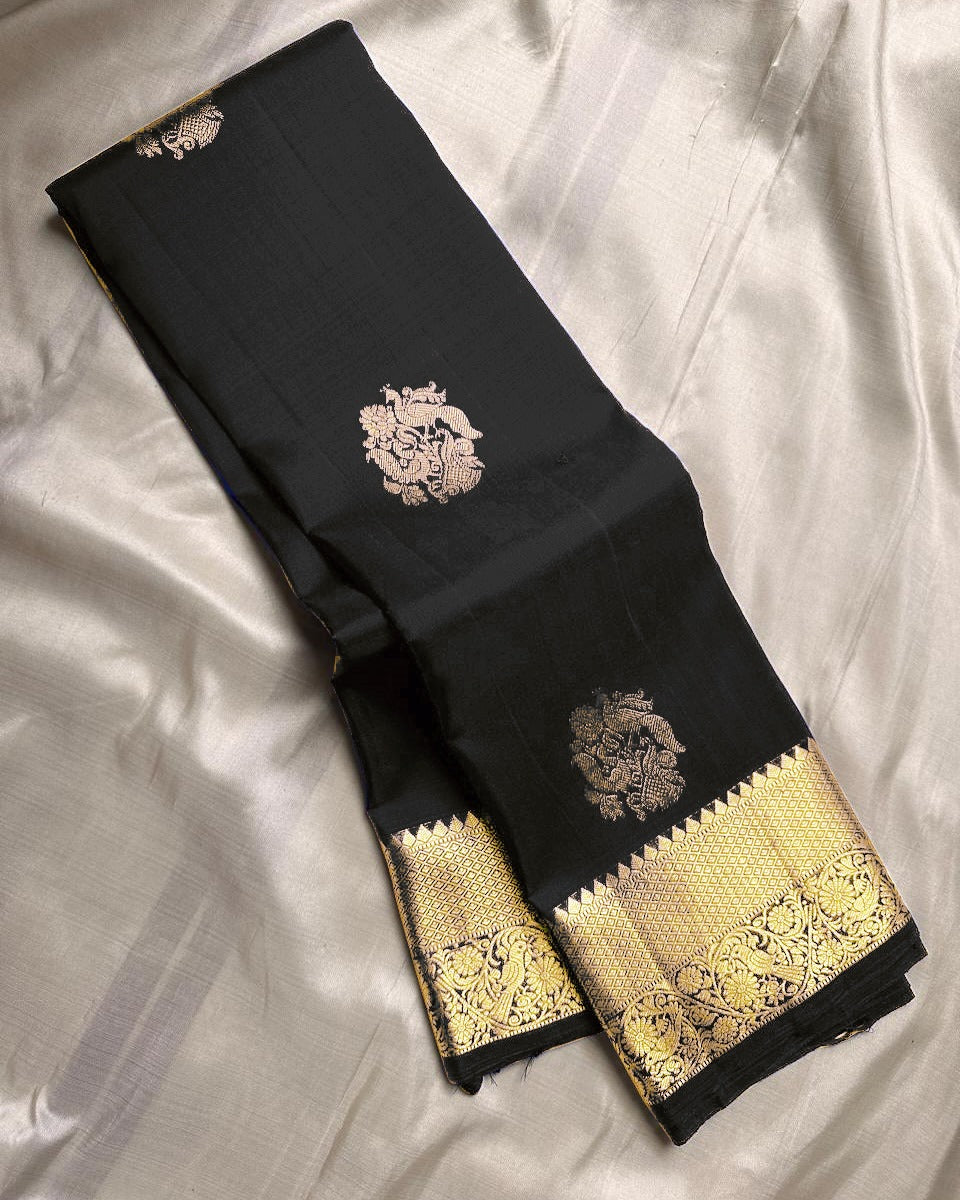 Resplendent Black Soft Banarasi Silk Saree With Susurrous Blouse Piece