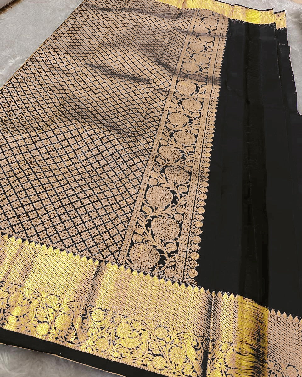 Resplendent Black Soft Banarasi Silk Saree With Susurrous Blouse Piece