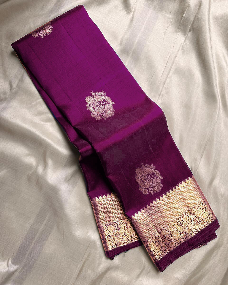 Ethnic Purple Soft Banarasi Silk Saree With Flattering Blouse Piece