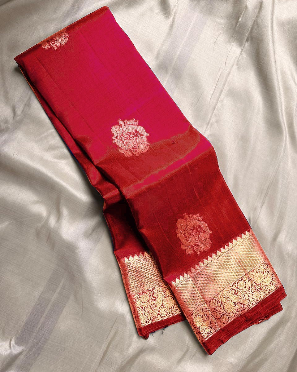 Piquant Red Soft Banarasi Silk Saree With Desiring Blouse Piece