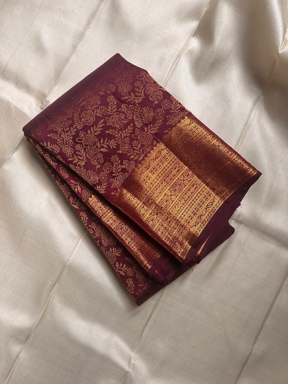 Rhapsody Purple Soft Banarasi Silk Saree With Ravishing Blouse Piece