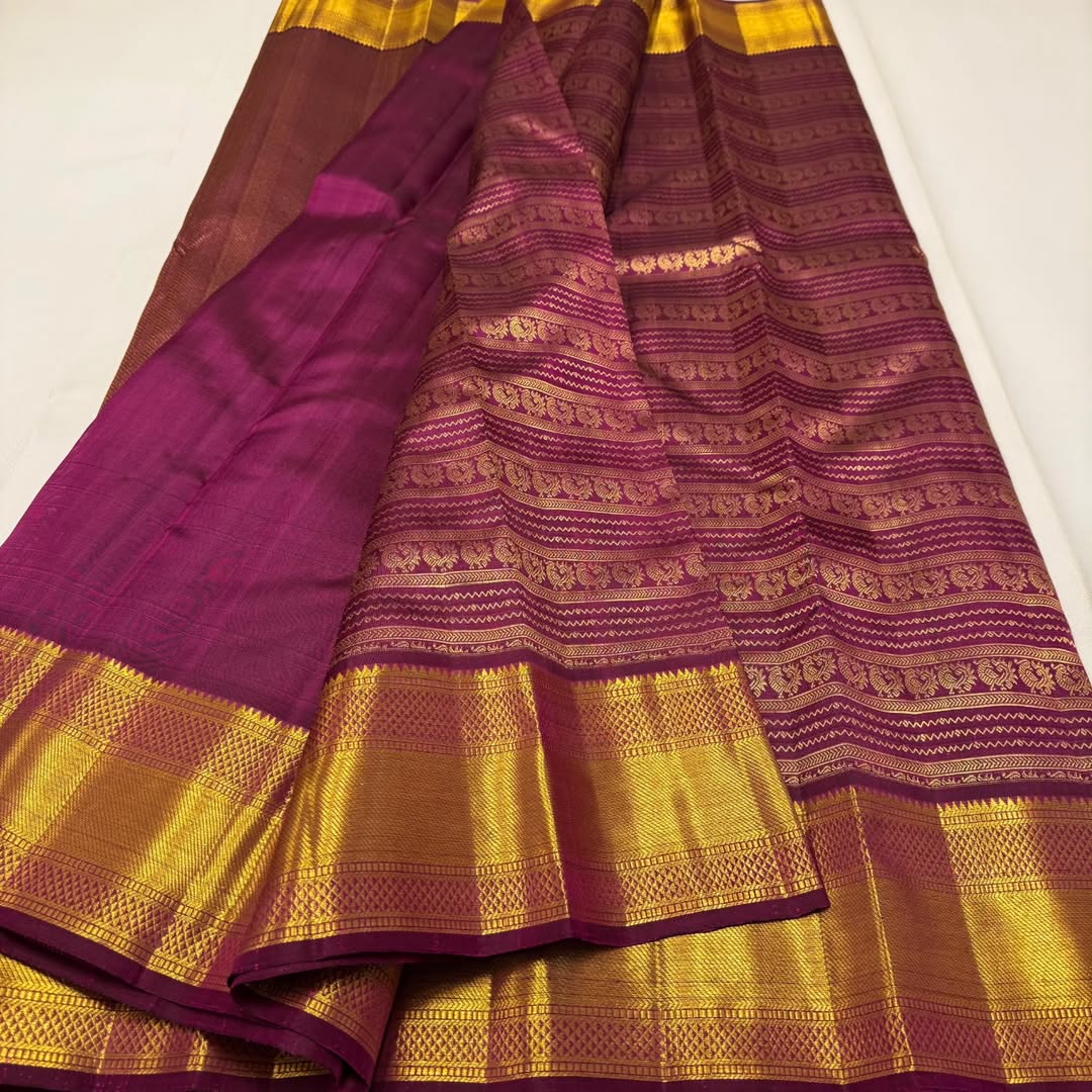 Tantalizing Purple Soft Banarasi Silk Saree With Sophisticated Blouse Piece