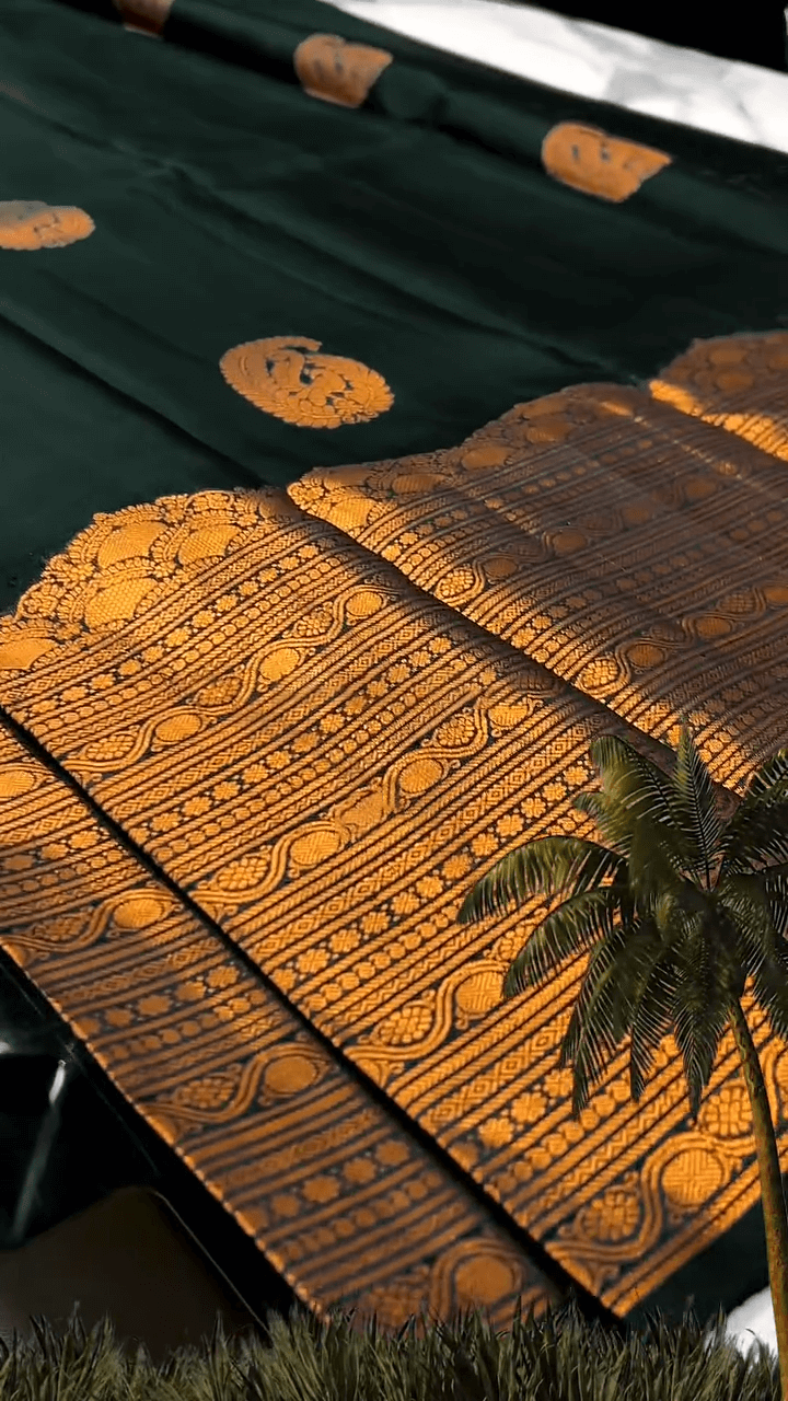 Ornate Dark Green Soft Banarasi Silk Saree With Wonderful Blouse Piece