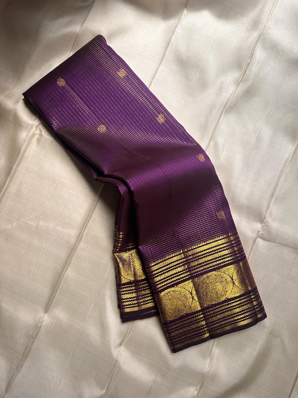 Piquant Purple Soft Banarasi Silk Saree With Propinquity Blouse Piece
