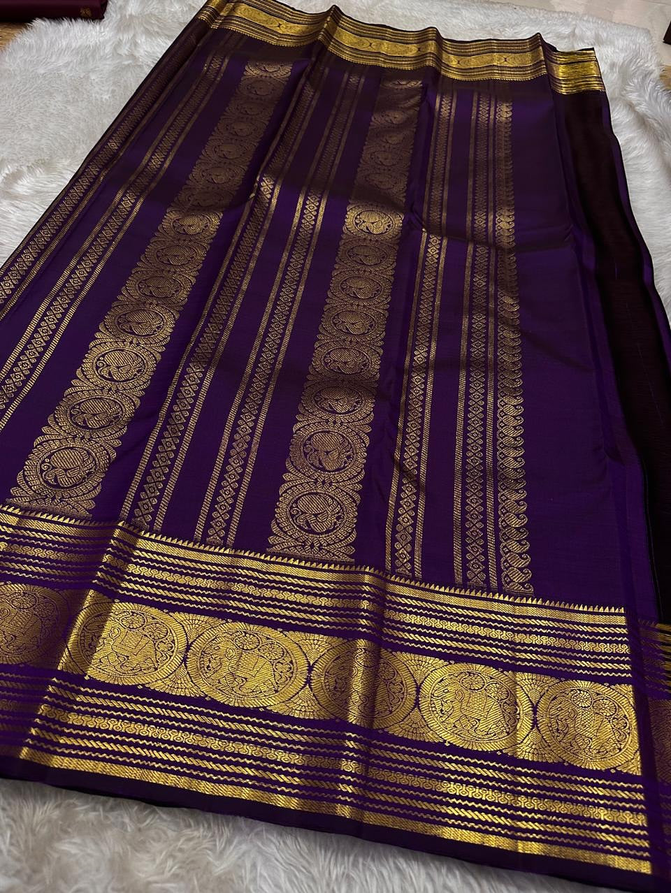 Piquant Purple Soft Banarasi Silk Saree With Propinquity Blouse Piece