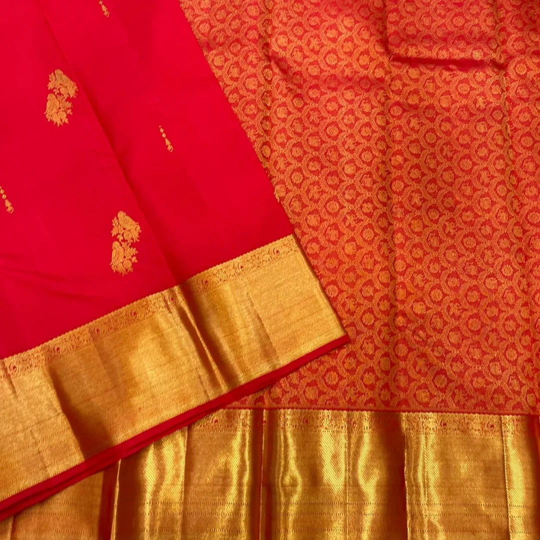Charming Red Soft Banarasi Silk Saree With Forbearance Blouse Piece