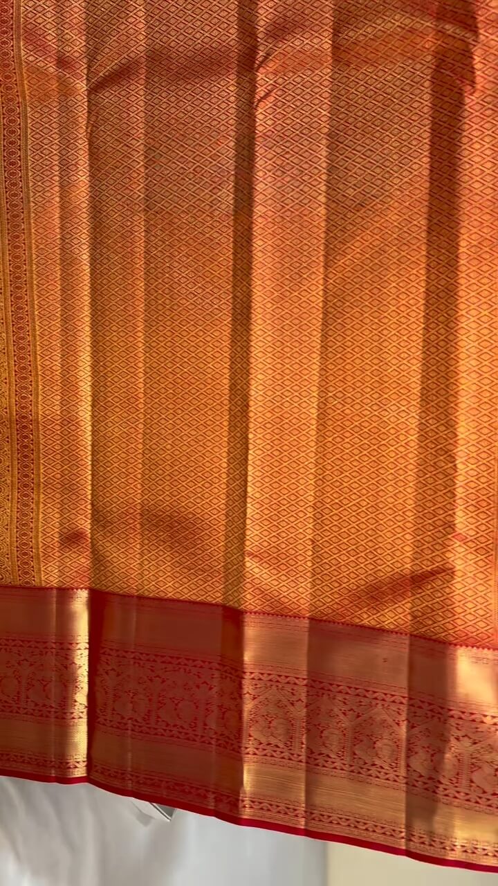 Outstanding Red Soft Banarasi Silk Saree With Whimsical Blouse Piece
