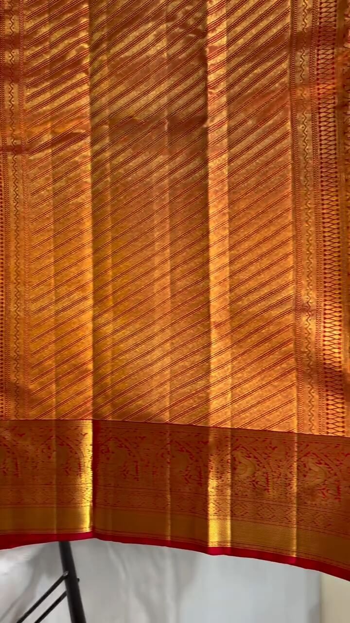 Inimitable Red Soft Banarasi Silk Saree With Cynosure Blouse Piece
