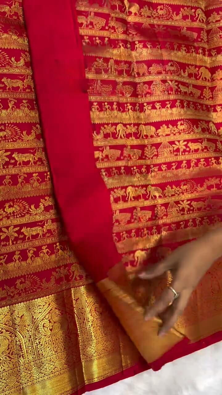 Inimitable Red Soft Banarasi Silk Saree With Cynosure Blouse Piece