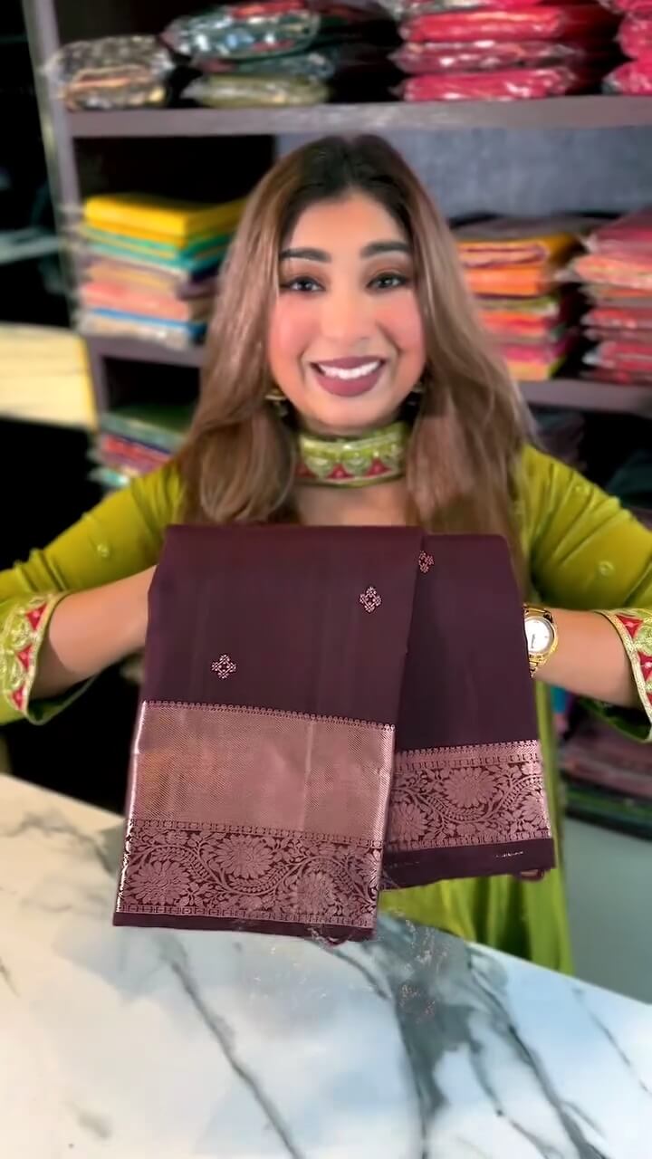 Luxuriant Wine Soft Banarasi Silk Saree With Grandiose Blouse Piece