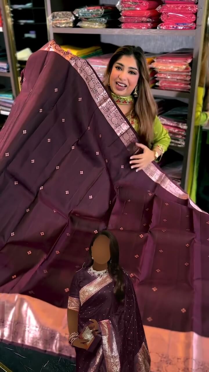 Luxuriant Wine Soft Banarasi Silk Saree With Grandiose Blouse Piece