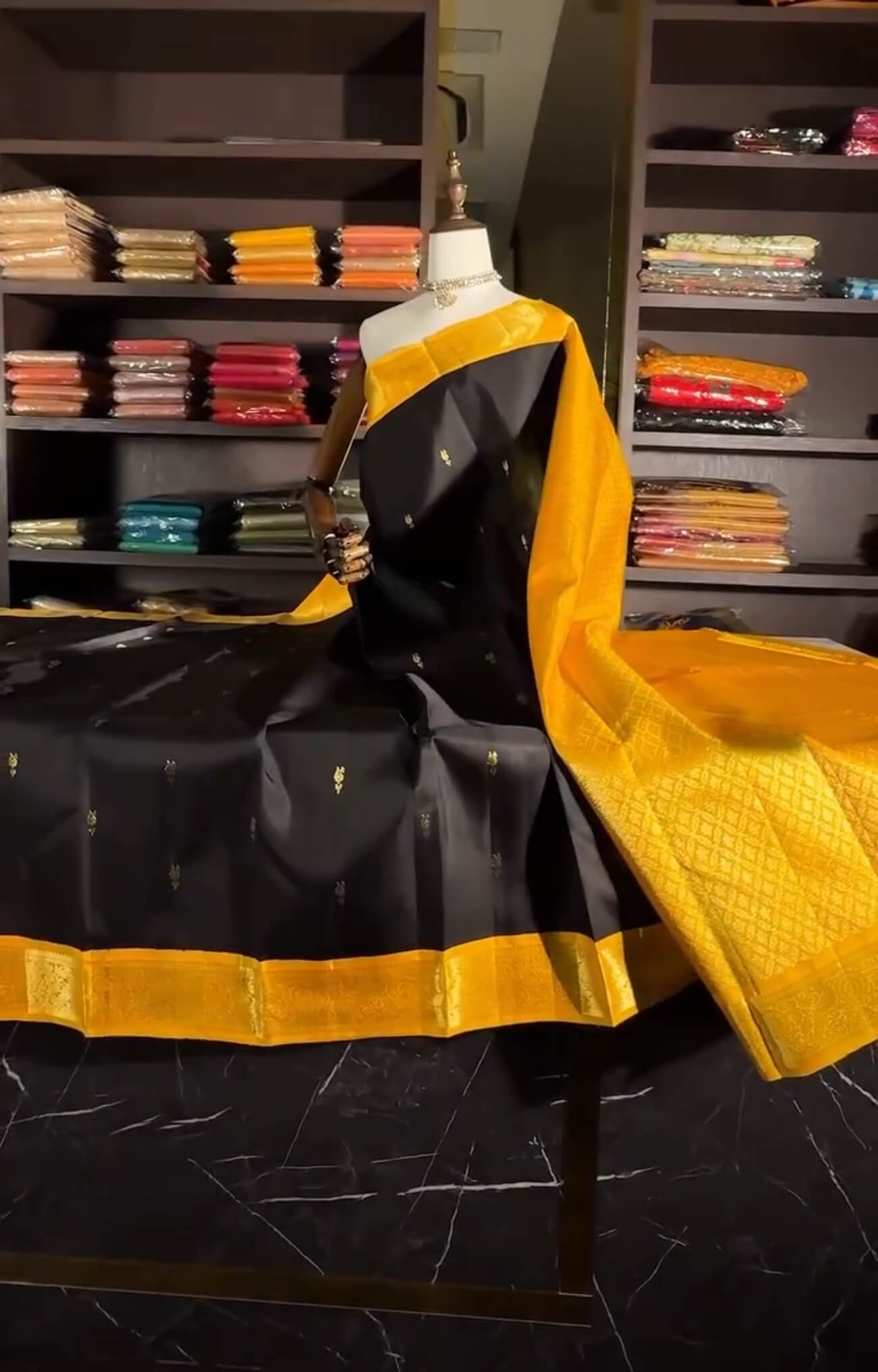 Felicitous Black Soft Banarasi Silk Saree With Engaging Blouse Piece