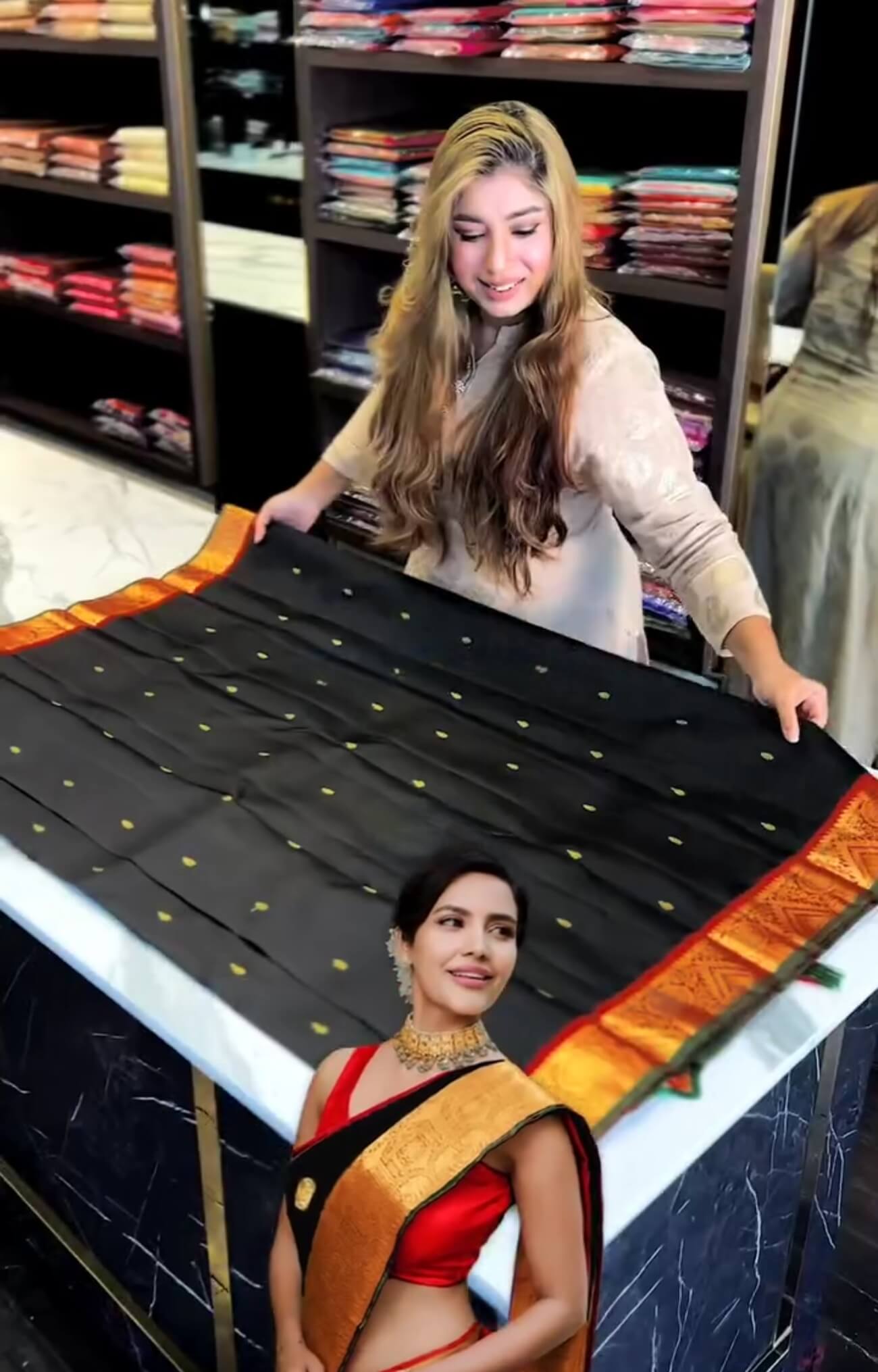 Supernal Black Soft Banarasi Silk Saree With Staring  Blouse Piece