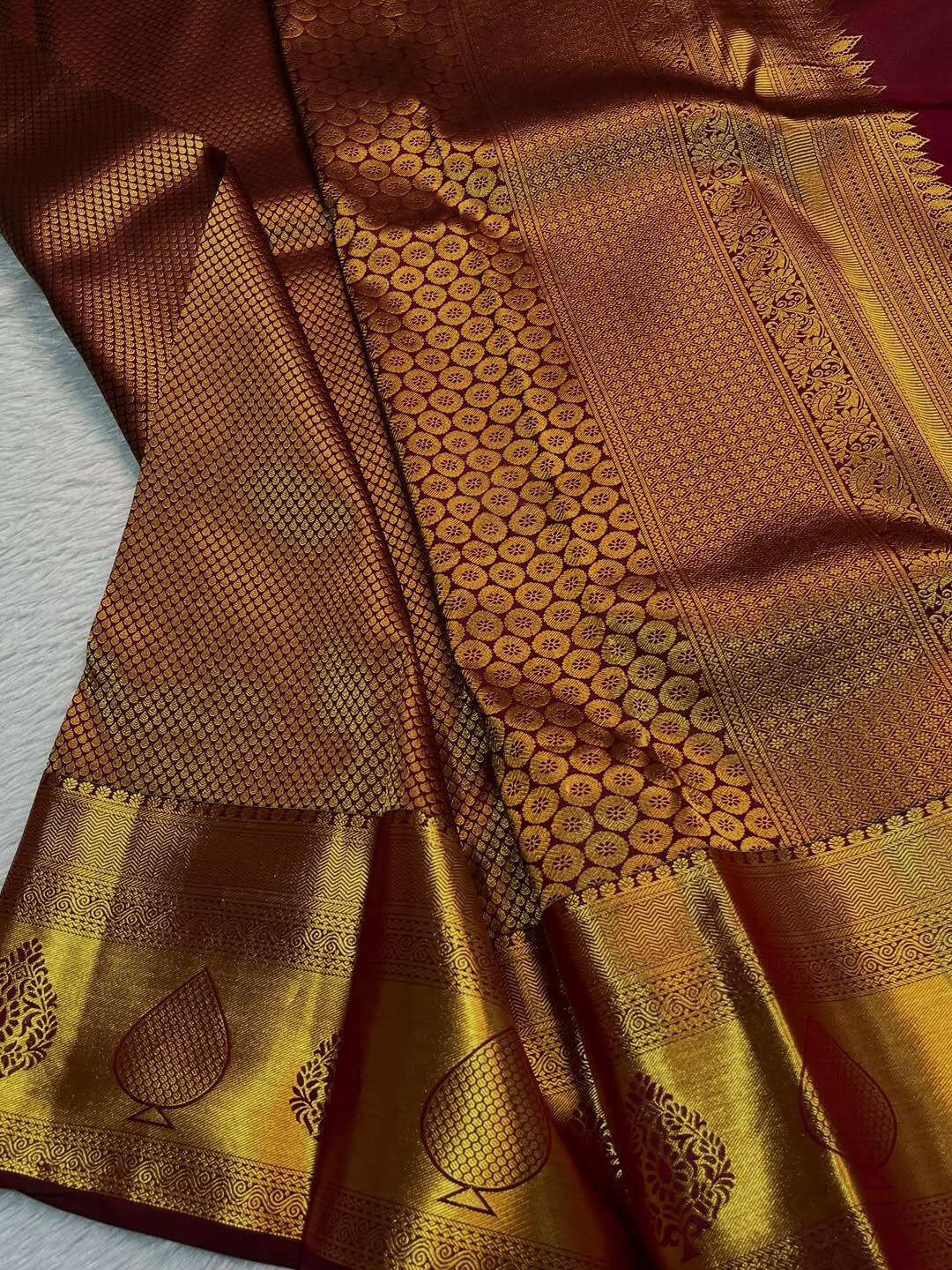 Super classy Wine Soft Banarasi Silk Saree With Comely Blouse Piece