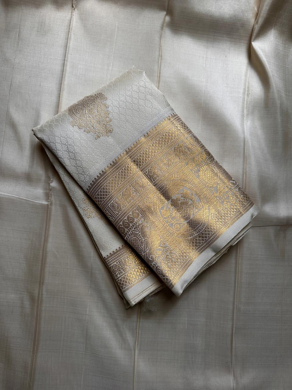 Murmurous Beige Soft Banarasi Silk Saree With Lassitude Blouse Piece