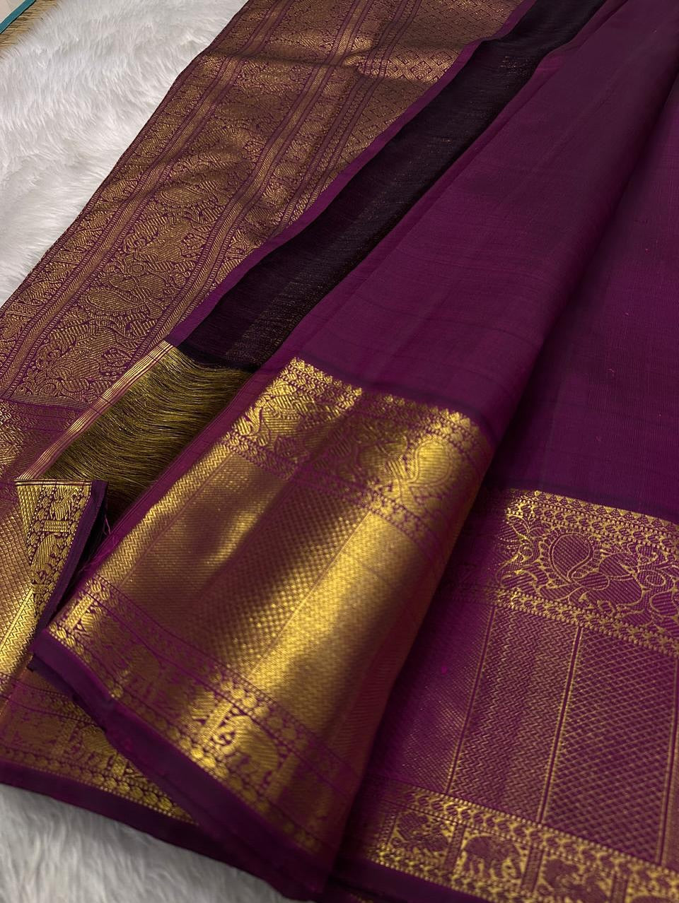 Skinny Purple Soft Banarasi Silk Saree With Beguiling Blouse Piece