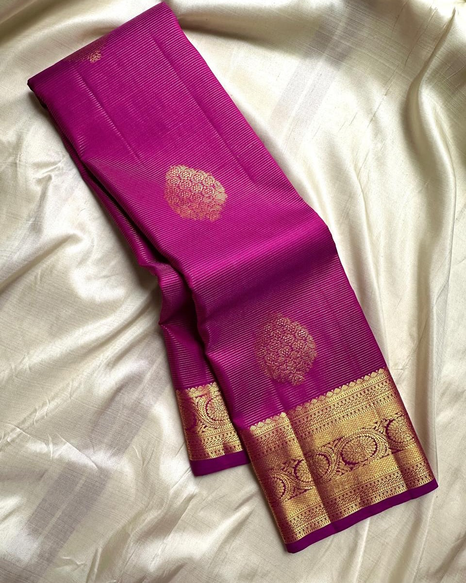 Breathtaking Magenta Soft Banarasi Silk Saree With Divine Blouse Piece